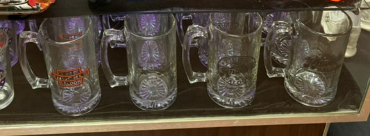 Knuckle Glass Beer Mug